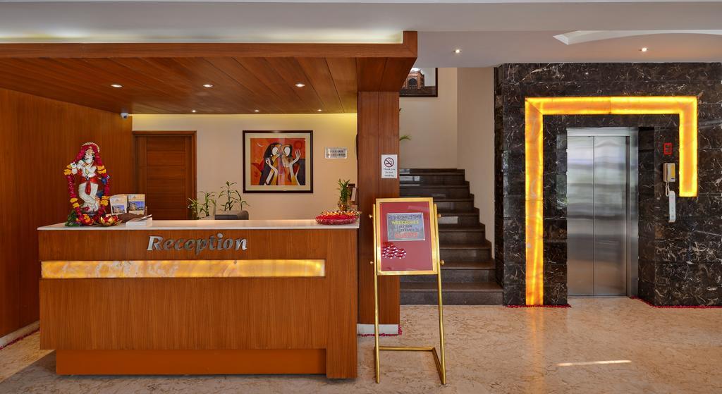 Hotel Seven Hills Tower Agra  Eksteriør billede