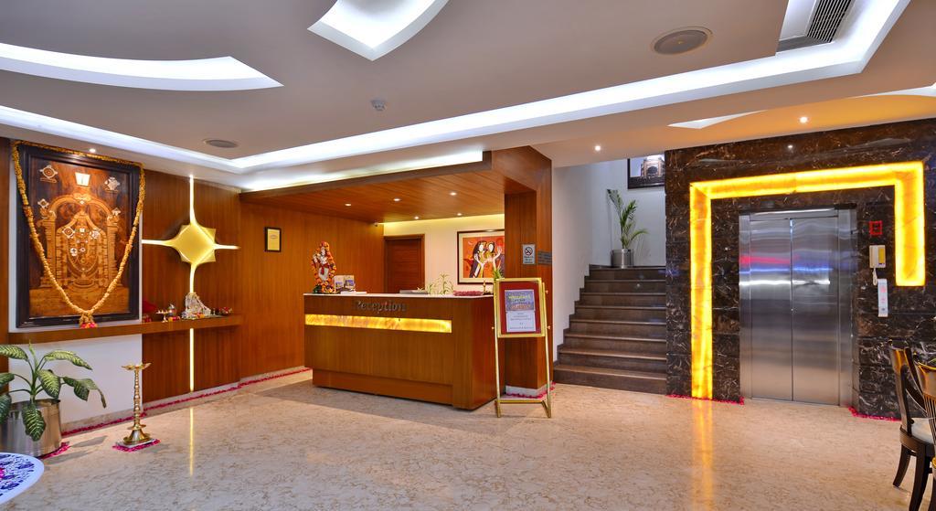 Hotel Seven Hills Tower Agra  Eksteriør billede