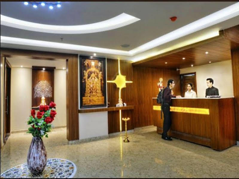 Hotel Seven Hills Tower Agra  Eksteriør billede