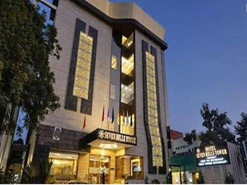 Hotel Seven Hills Tower Agra  Eksteriør billede